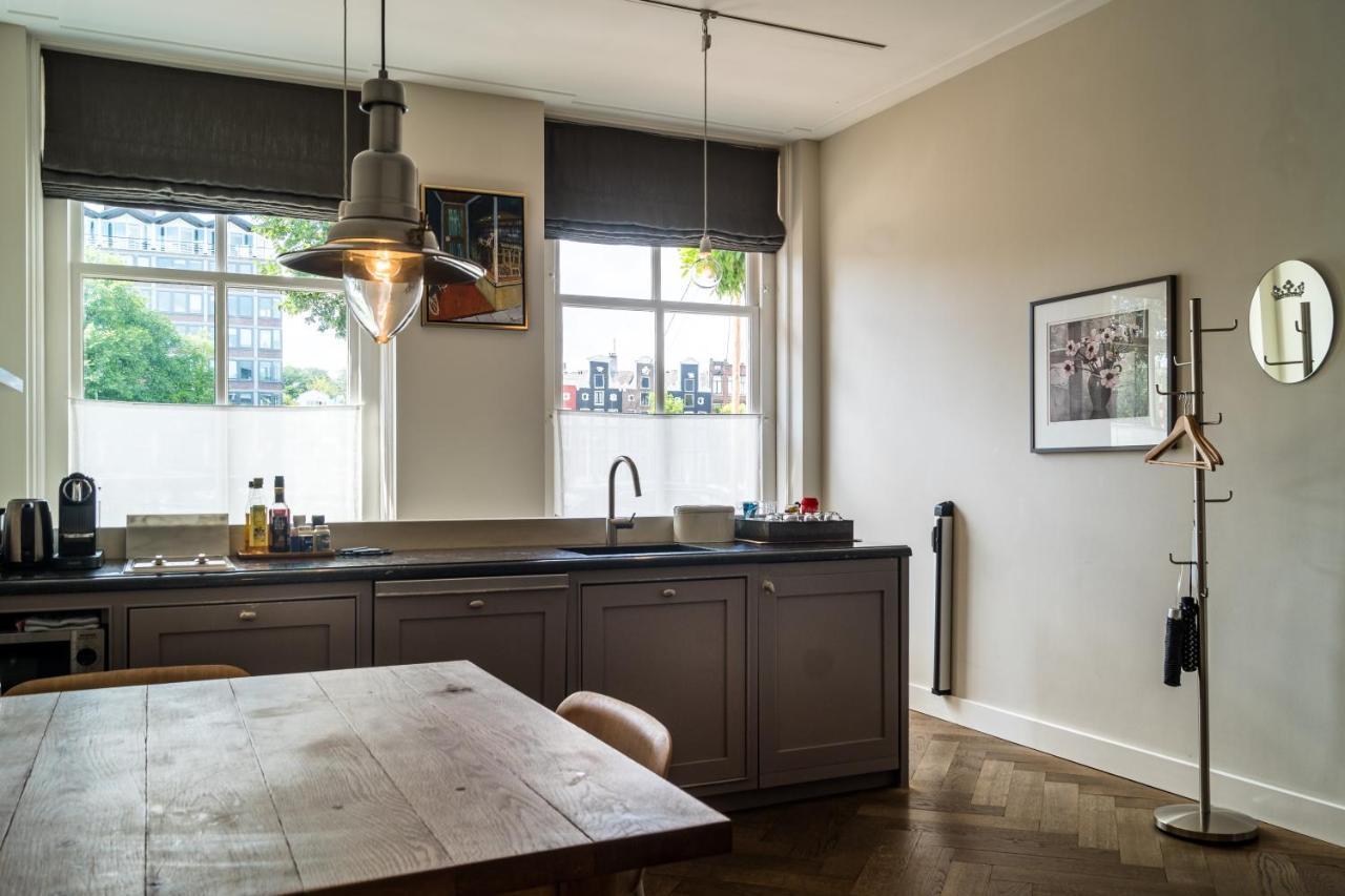 B&B Amsterdam Amstel Apartment エクステリア 写真