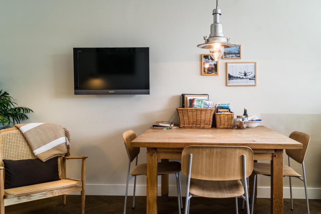 B&B Amsterdam Amstel Apartment エクステリア 写真
